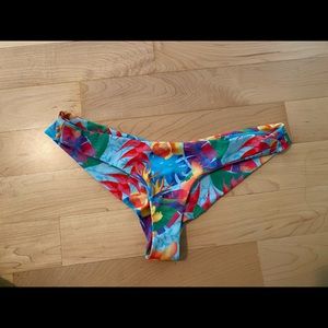 Moana Bikini Bora Bora adrifts